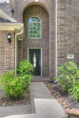 2219 Highpoint Mdw, Conroe TX  77304-1630 exterior