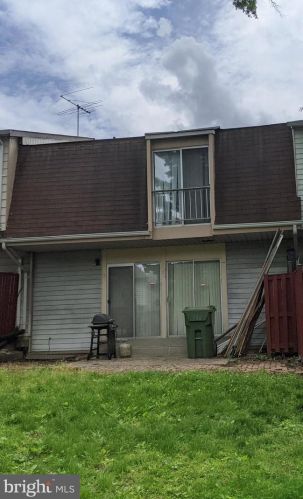 11195 Columbia Pike, Silver Spring MD 20901-4507 exterior