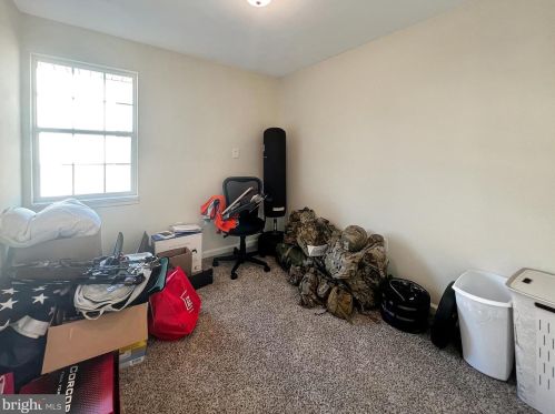 37 Talcon Ct, Charles Town WV  25414-5800 exterior