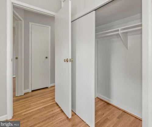 3919 Isbell St, Silver Spring MD 20906-4220 exterior