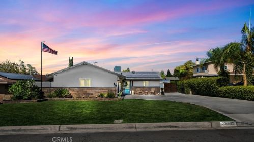 22442 Kentfield St, Colton, CA 92313-5922