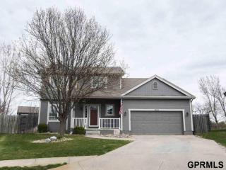 18636 Circle St, Omaha, NE 68135-3529