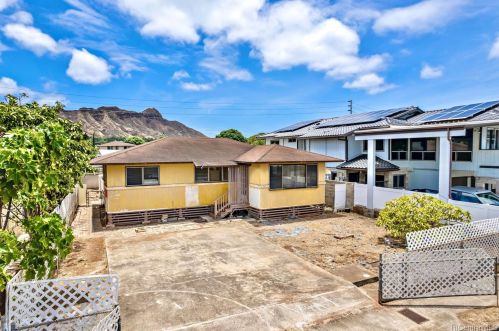 3121 Catherine St, Honolulu HI  96815-4147 exterior