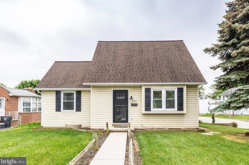 520 Diller Rd, Hanover, PA 17331-4805