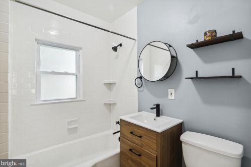 6409 Eastern Ave, Silver Spring MD  20912-4728 exterior