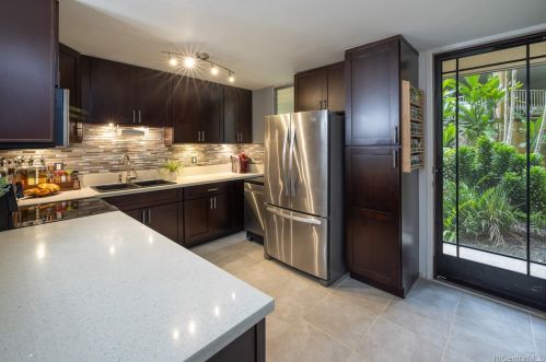 95-227 Waikalani Dr, Mililani, HI 96789