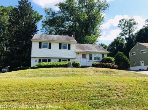 11 Chanceville Pl, Middletown, NJ 07748-2208