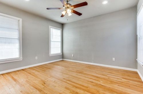 2309 Bonnie Brae Ave, Fort Worth TX  76111-5103 exterior