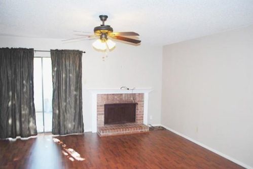 5749 Shadydell Dr, Fort Worth TX  76135-2047 exterior