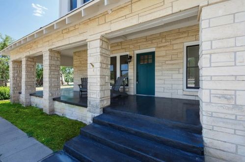 550 Hopewell Rd, Joppa, TX 78605-4617