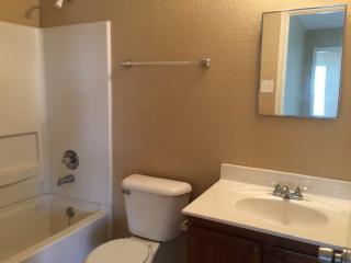 10116 Chapel Hill Ct, Fort Worth TX  76116-1202 exterior