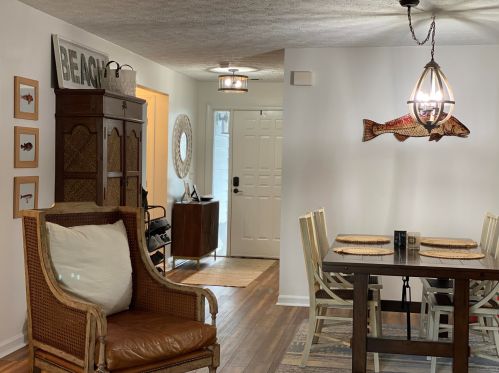 1713 Greystone Blvd, Mount Pleasant, SC 29464-9579