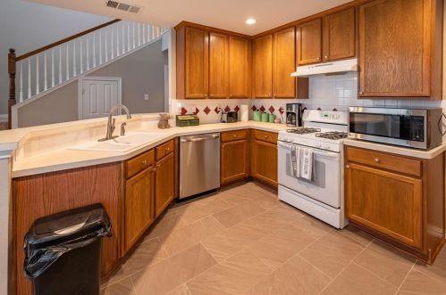 5532 Murton Pl, Fort Worth, TX 76137-3762