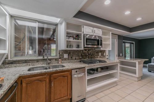 3519 Bangor Ct, Irving TX  75062-7412 exterior