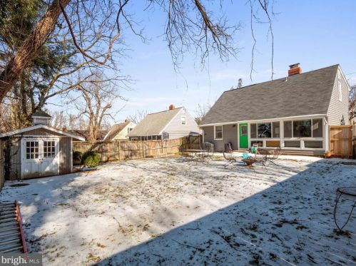 2221 Luzerne Ave, Silver Spring, MD 20910-2138