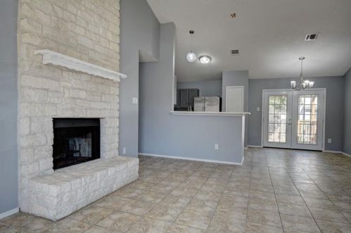 804 Calico Dr, Austin TX  78748-6492 exterior