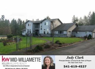 38700 Mountain Crest Ct, Lebanon, OR 97355-8828