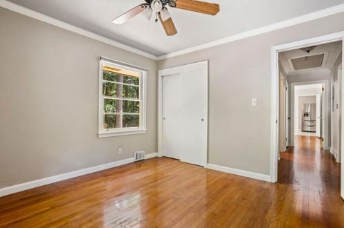 1385 Holly Ln, Atlanta GA  30329-3513 exterior