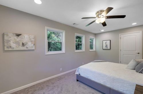 1976 Dering Cir, Atlanta GA  30345-1612 exterior