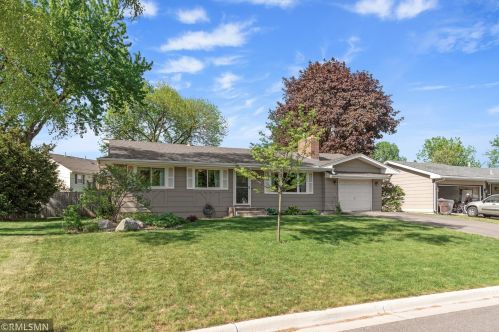 8824 41st Ave, Minneapolis, MN 55427-1026