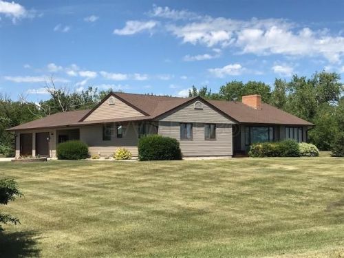 3159 170th Ave, Hallock, MN 56728-9459