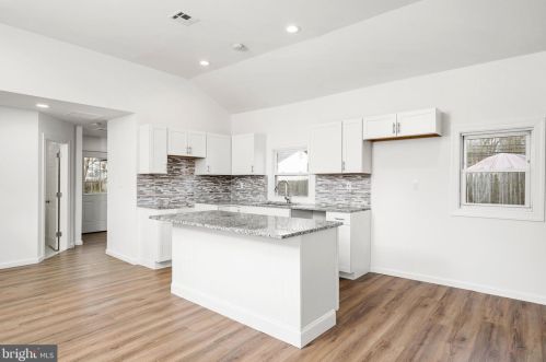 20 Morgan Ave, Trenton NJ  08619-3416 exterior