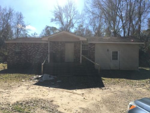 506 Barkley Rd, Hattiesburg, MS 39401-7870