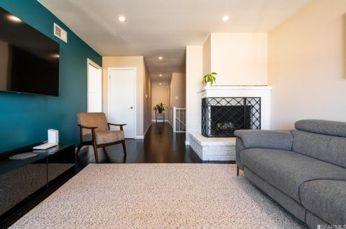 430 Girard St, San Francisco CA 94134-2110 exterior