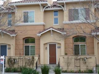 2826 Willow Pass Rd, Concord, CA 94519-2665