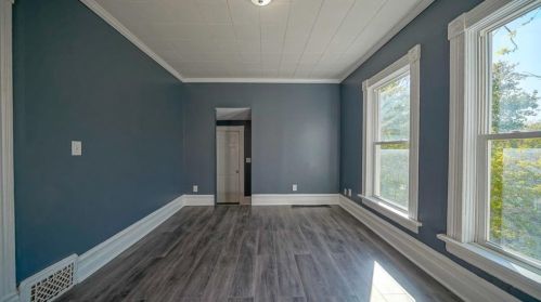 1736 Ames Pl, Saint Paul MN  55106-2954 exterior