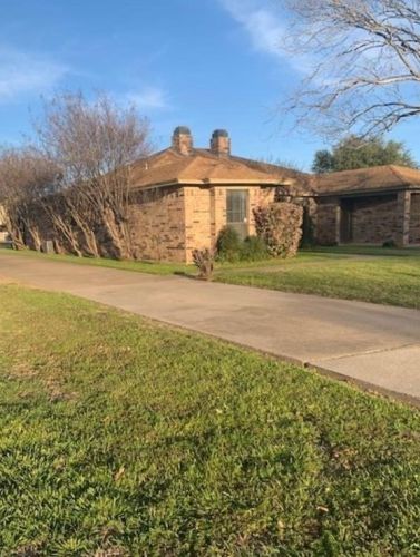 7459 Queensbury Cir, Fort Worth TX  76133-7046 exterior