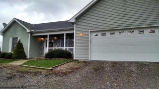 2950 Stewartstown Rd, Morgantown WV  26505-2947 exterior