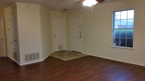 168 Spring Branch Loop, Uhland TX  78640-5364 exterior