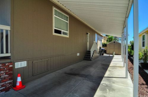 3050 Ball Rd, Anaheim CA  92804-3876 exterior