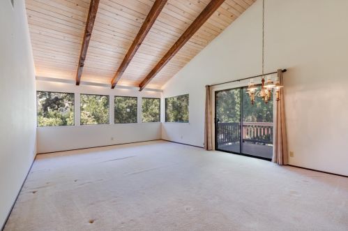 17040 Holiday Dr, Morgan Hill, CA 95037-6506