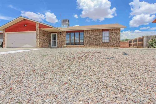 809 Santa Cruz Dr, Alamogordo, NM 88310-6038
