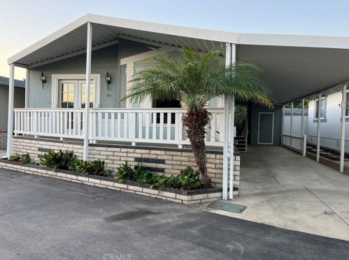 2550 Pacific Coast Hwy, Torrance CA  90505-7045 exterior