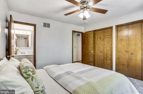 737 Sharpsburg Dr, Davidsonville MD 21035-1927 exterior