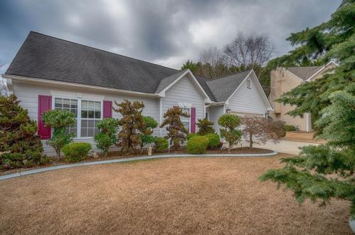 602 Lexington Way, Holly Springs, GA 30189-5366