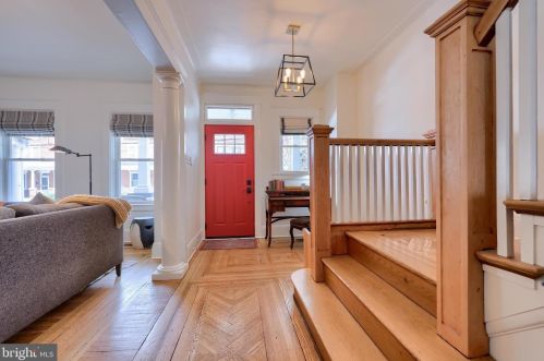 620 Pine St, Lancaster PA  17603-2824 exterior