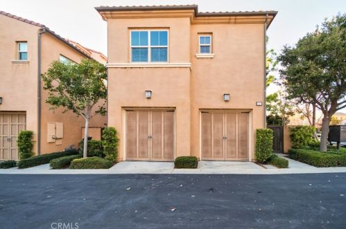 66 White Sage, Irvine CA 92618-8803 exterior