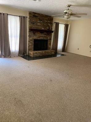 331 Beto St, Huntsville, TX 77340-7113