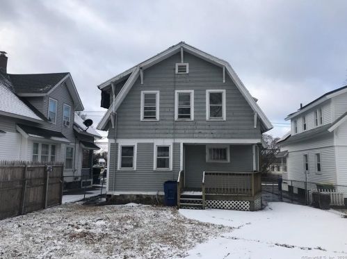 279 Piedmont St, Waterbury, CT 06706-2154