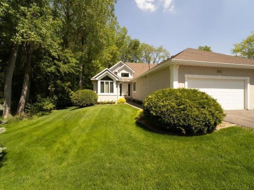 1862 Magnolia Ln, Minneapolis, MN 55441-4024