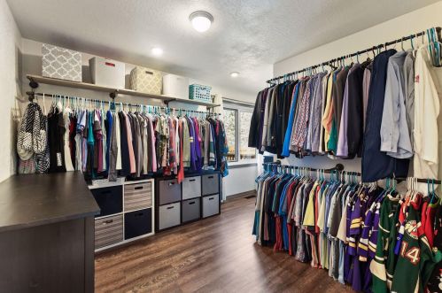 5727 126th St, Saint Paul MN  55124-8210 exterior