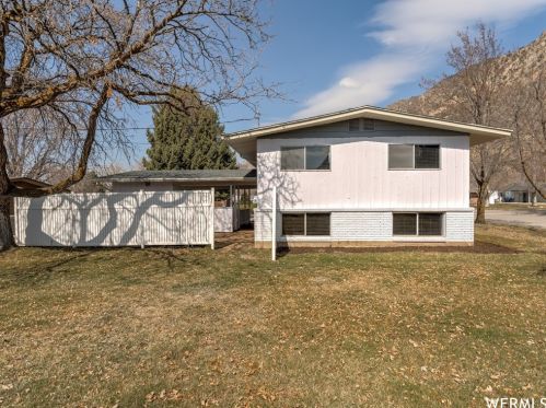 638 700, Perry UT 84302-1621 exterior