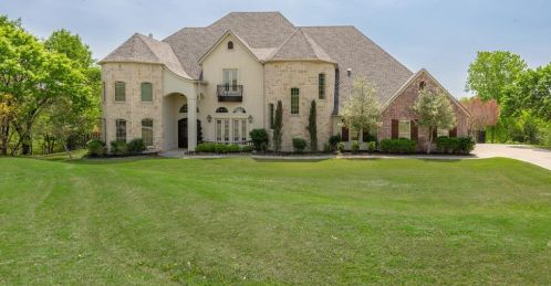 424 Crested Ridge Ln, Fort Worth, TX 76108-9614