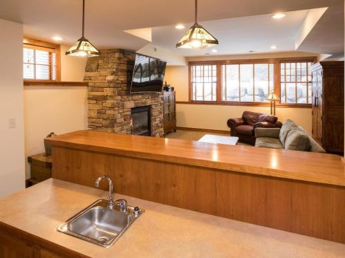 15836 Dry Meadow Ln, Saint Paul MN  55124-6997 exterior