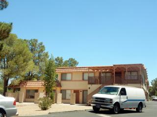 1838 Avacado Ct, Henderson NV  89014-3819 exterior