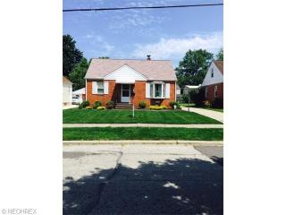 20571 Fuller Ave, Cleveland, OH 44123-2642